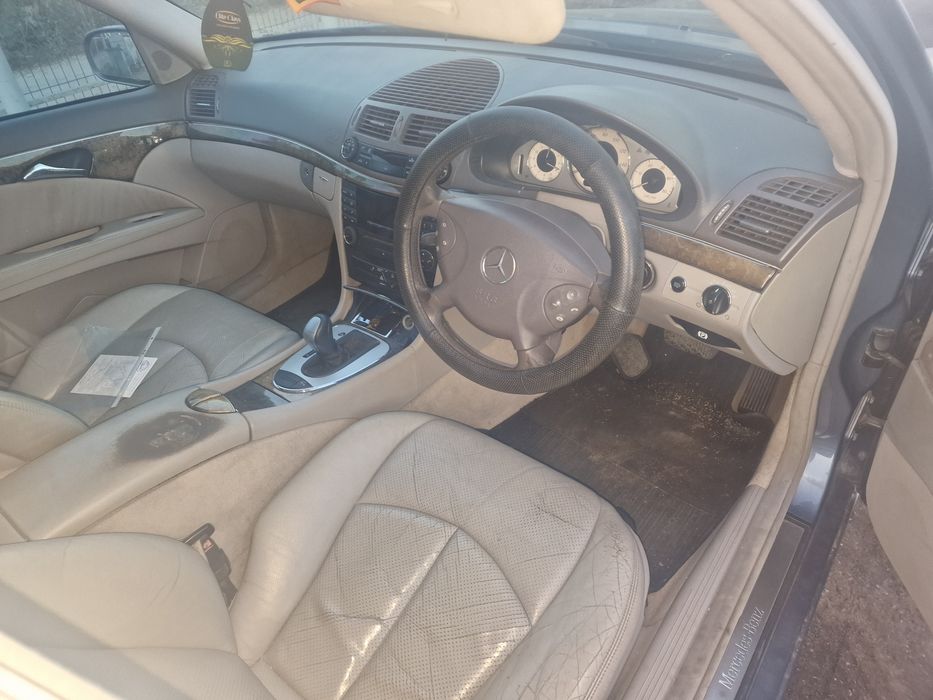 Piese/Dezmembrez Mercedes E200i E270cdi,E320cdi manuala automata