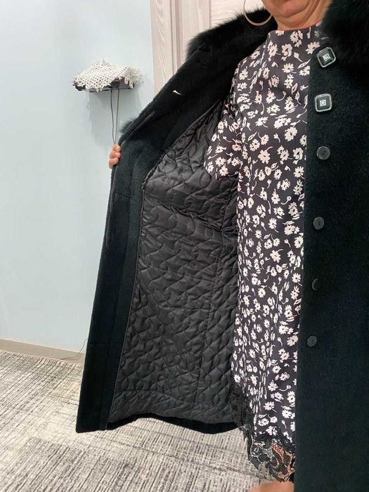 Фирм. Пальто Лама р.46/48 Турция