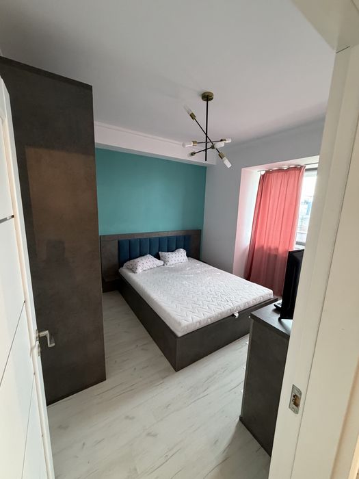 Inchiriez apartamet 2 camere Centru