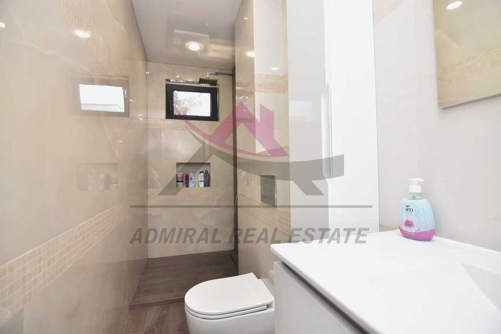 Продава се Четиристаен апартамент в Варна, Бриз - 224 кв.м за 1652 €/кв.м - Снимка #5