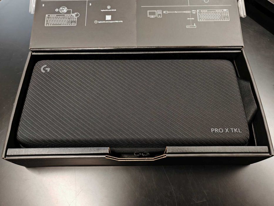 Нова механична геймърска клавиатура Logitech G PRO X TKL LIGHTSPEED