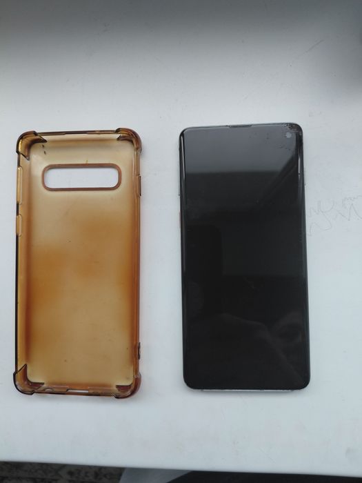 САМСУНГ галакси S 10