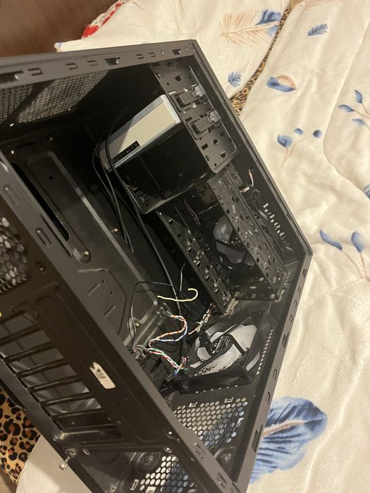 carcasa cool master Atx , matx