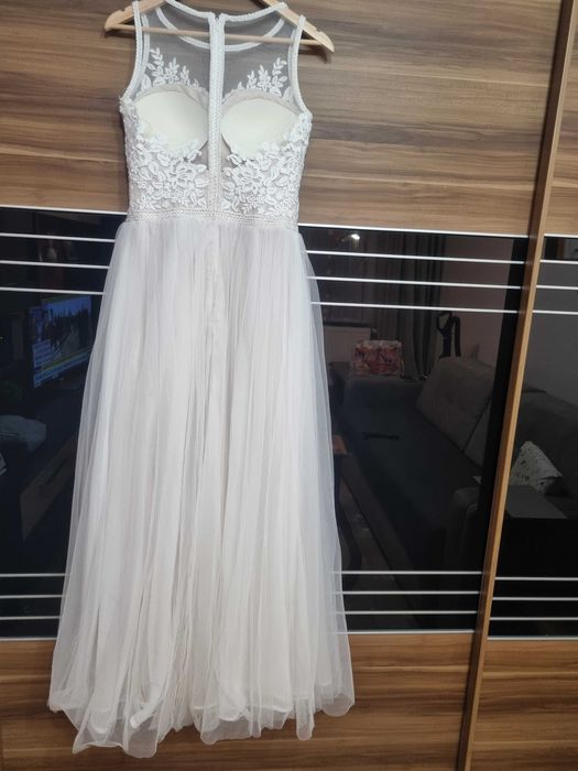 Rochie mireasa.din voal.oferta .