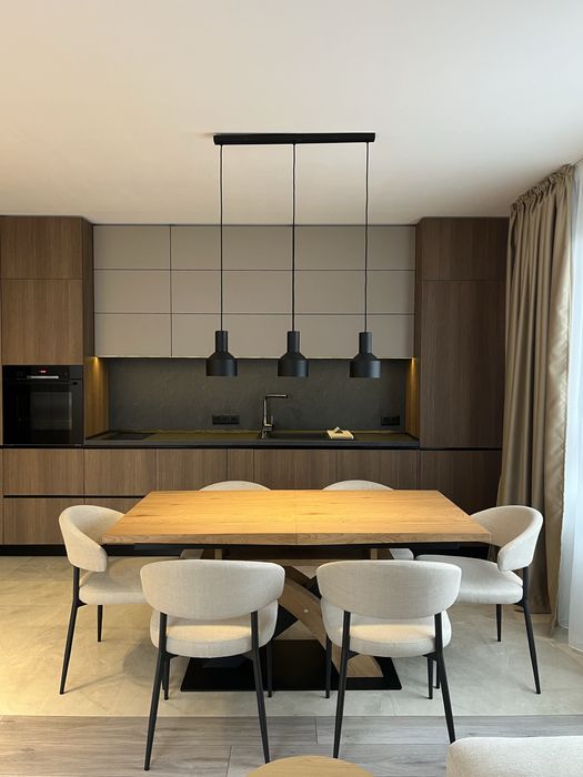 Дава се под наем Тристаен апартамент в София, Малинова долина - 111 кв.м за 1300 € - Снимка #1