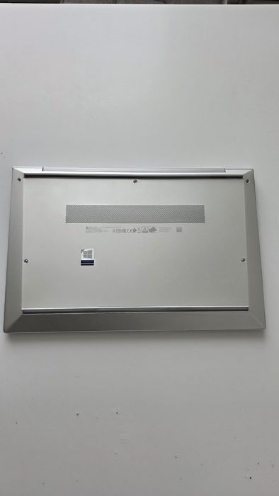Laptop Hp EliteBook 840 G7 i.7 10610U 32 gb ddr4