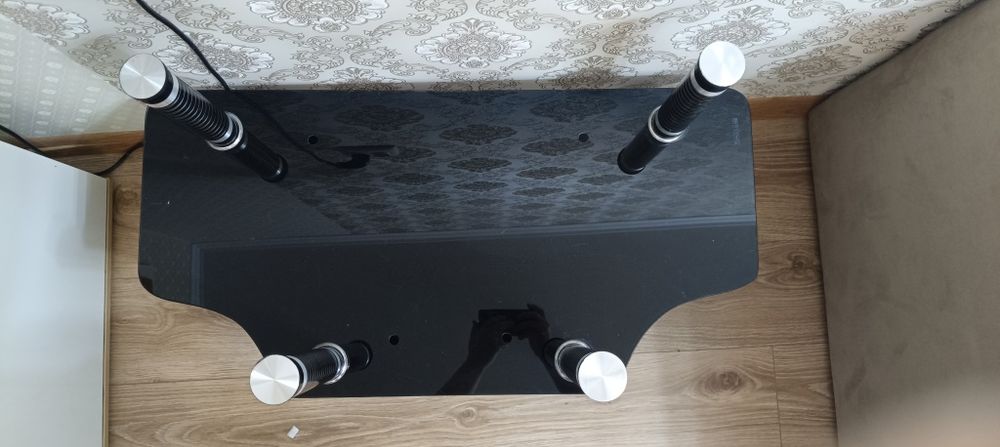 Журнальный столик