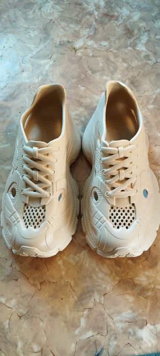 Продам красовки литые.