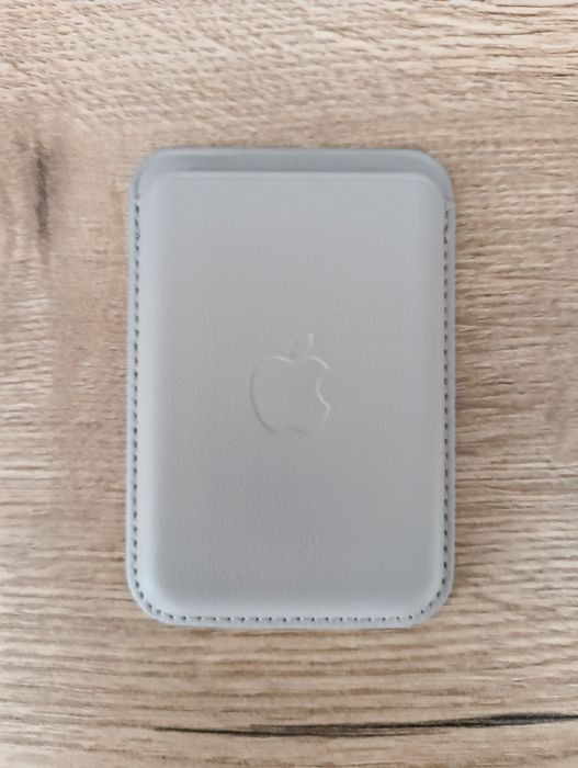 Картхолдер с magsafe