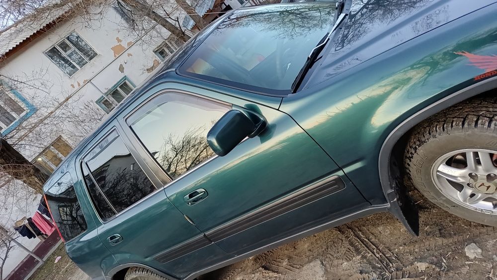 Продам Honda CR-V