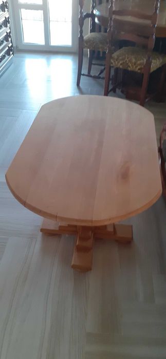 Masuta mica din lemn masiv de fag