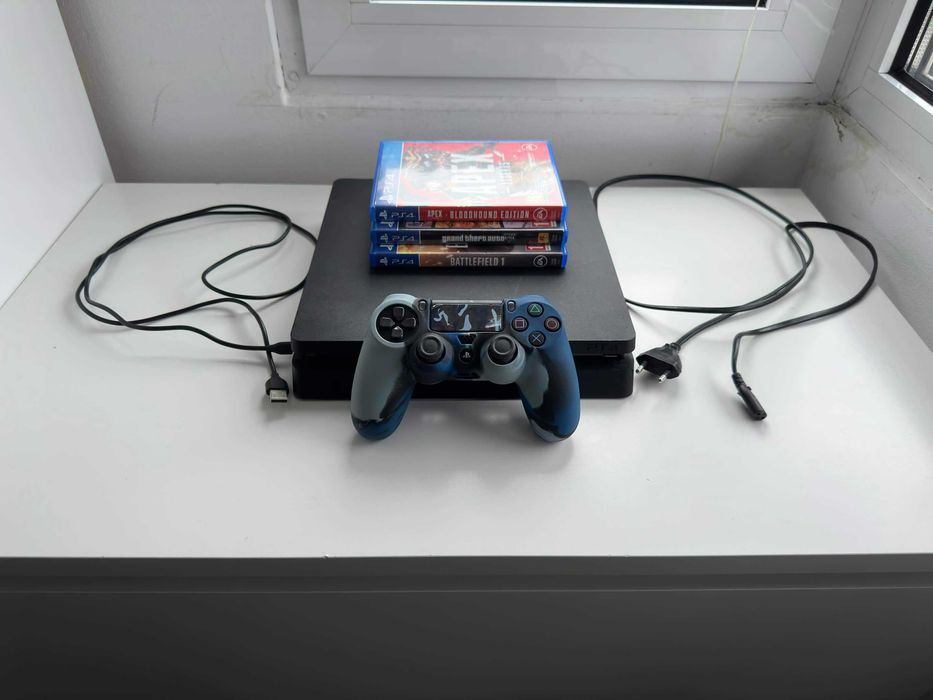 PlayStation 4 Slim 500GB + Controller + 3 Jocuri (STARE BUNA)