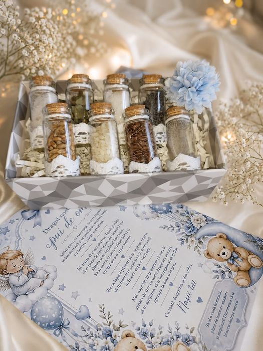 Cutii cu mirodenii pentru scalda bebelușului