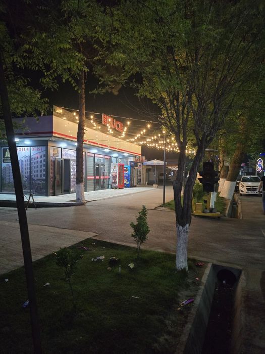 Dekorativniy ko'cha chiroqlari urnatish xizmati