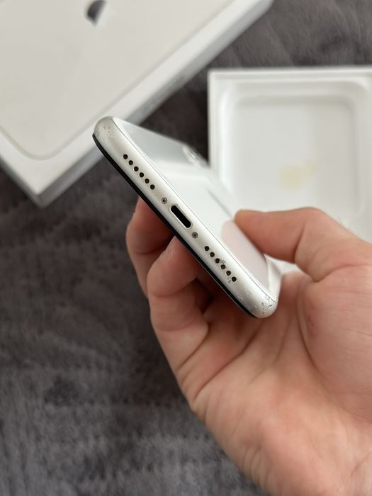 Айфон 11 128гб срочно