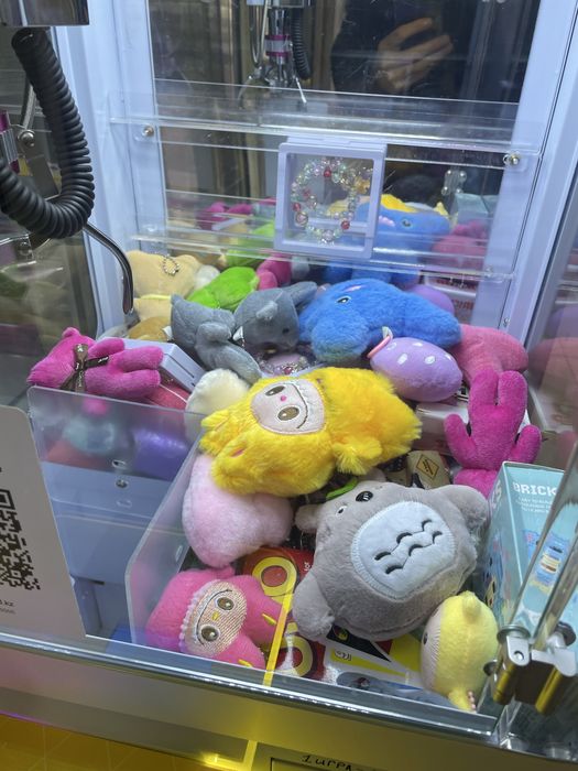 Игравой аппарат хватайка