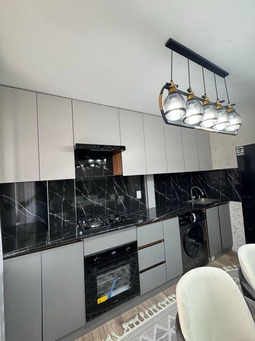 Продается 3х комнатная на 3 этаже Вокзал Фреско