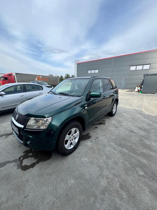 SUZUKI Grand Vitara