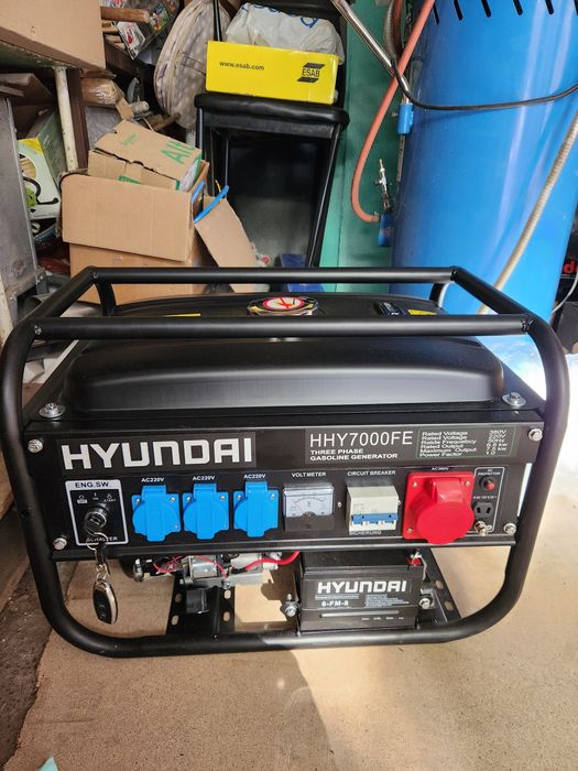Бензинов генератор Hyundai HHY7000FE – 7 kW, трифазен