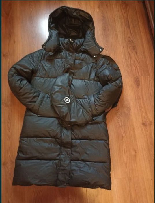 Распрадажа пуховиков  разных