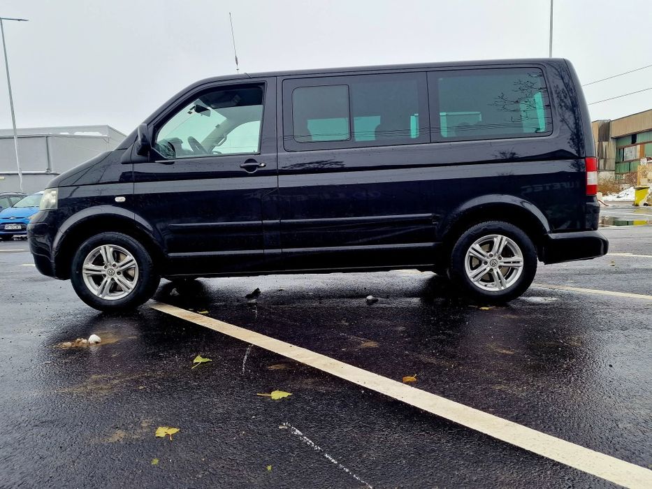 Vw T 5  Multivan/ 7 locuri/ 2.5 tdi/ 174 cai/ an 2008/ 260 miik