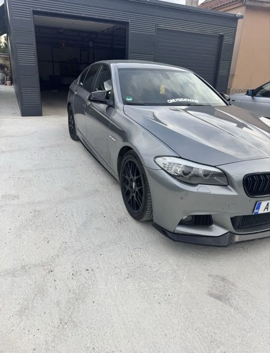 Добавки за прагове BMW F10