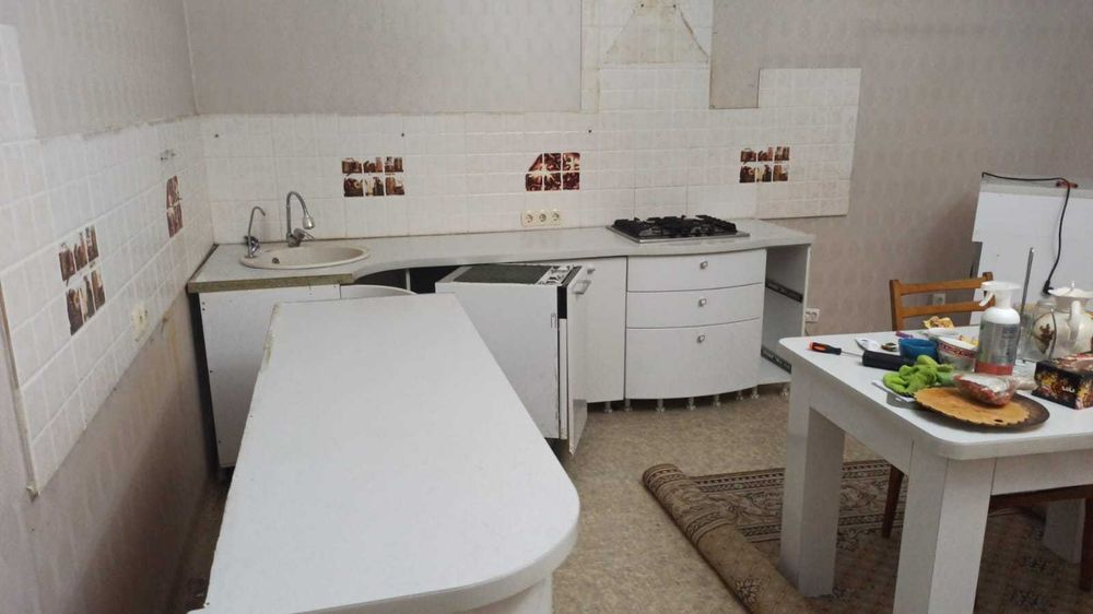 СРОЧНО! Продам кухонный гарнитур!