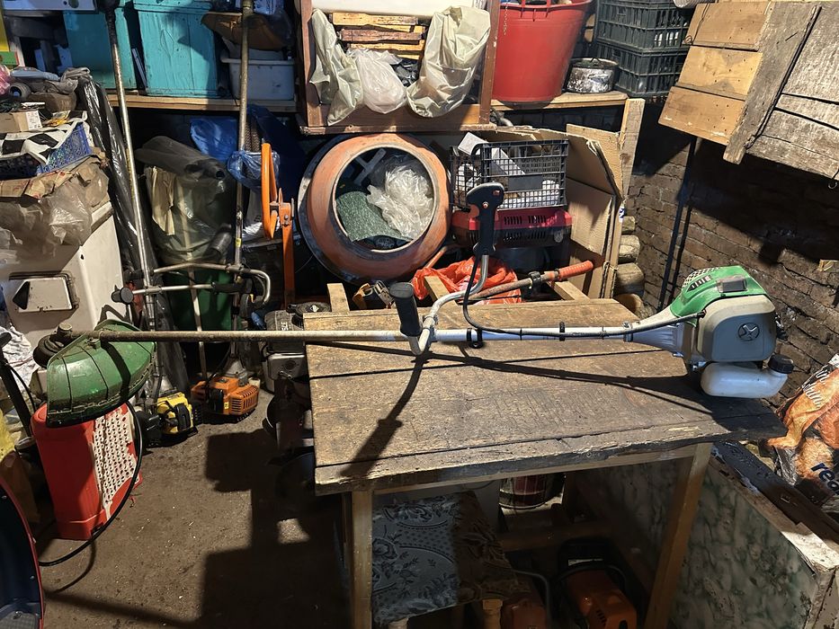 Motocoasa de vanzare