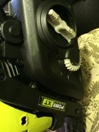 Ryobi 42 cc Benzină cu lanț 14 inch RCS4235B 2.3CP