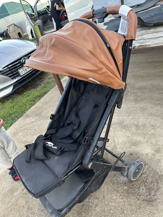 Коляска прогулочная