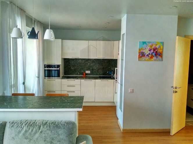 Дава се под наем Двустаен апартамент в Пловдив, Изгрев - 65 кв.м за 244.8 € - Снимка #1