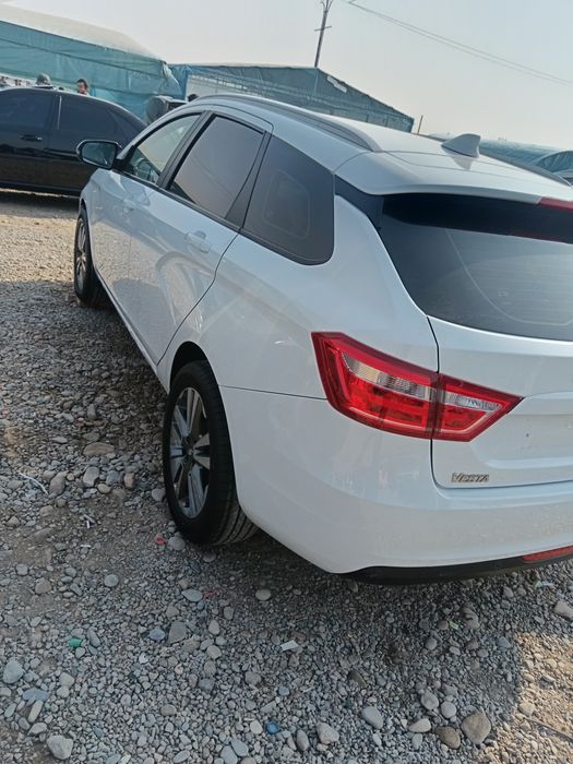 Aka moshinani olasiz minasiz