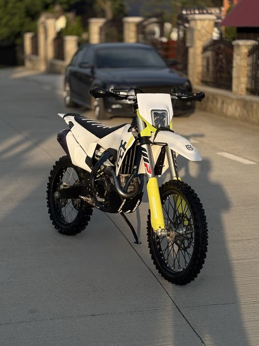 Husqvarna  450 2020 55 de ore !! citiți descrierea !!