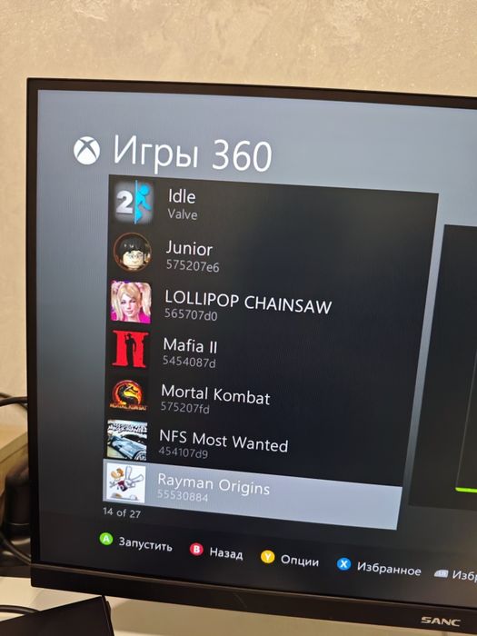 Продам xbox 360 в отличном состоянии