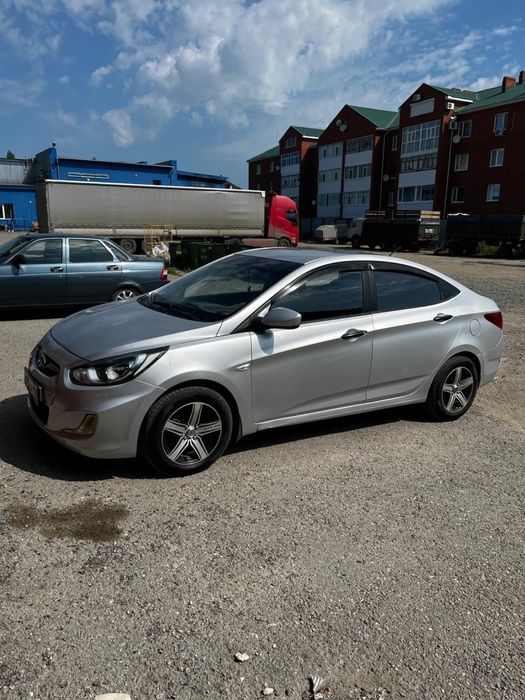 Hyundai Accent 2011