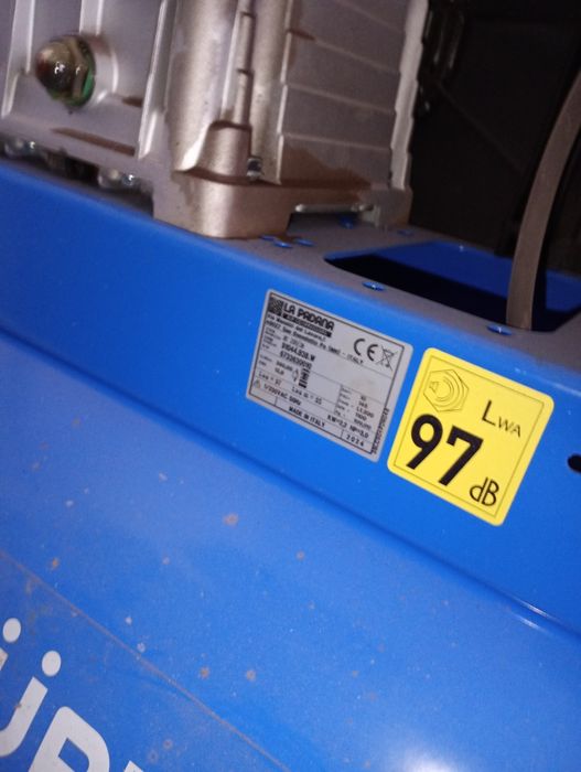 Se vinde aparat dejantat ,aparat echilibrat și compresor