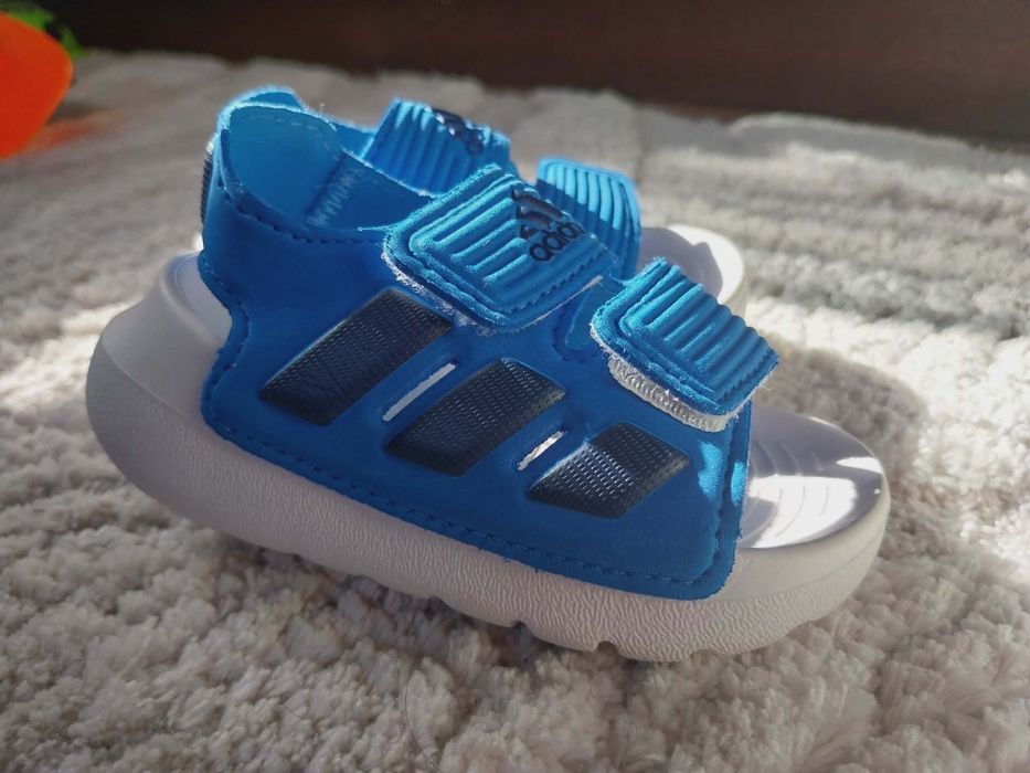 Детски сандали Адидас