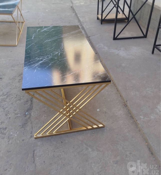 Jurnalniy stol loft 717