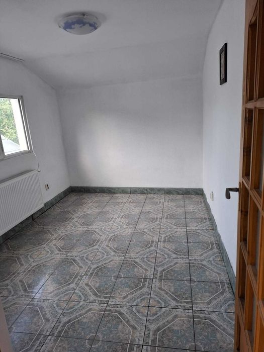 Casa de inchiriat 98m2