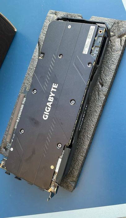 Rtx 2080 gigabyte 8g noua