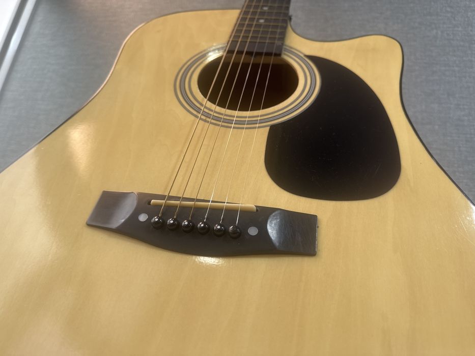 Гитара электро акустическая 20 ладов