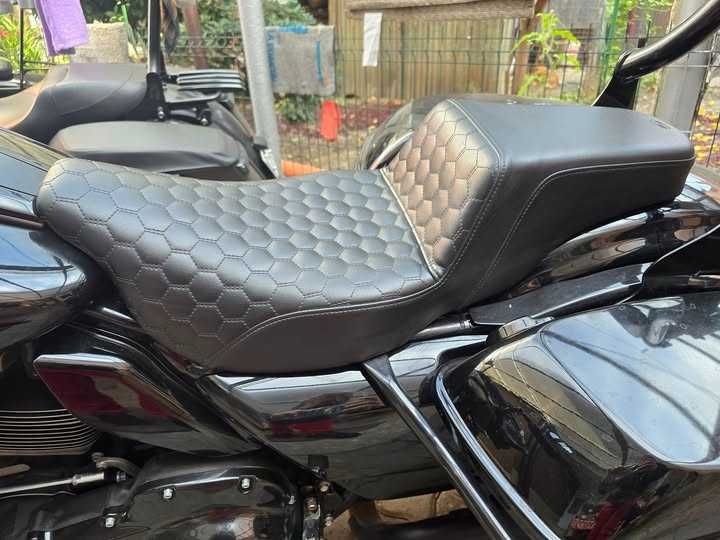 piese si accesorii Harley Davidson Road Glide