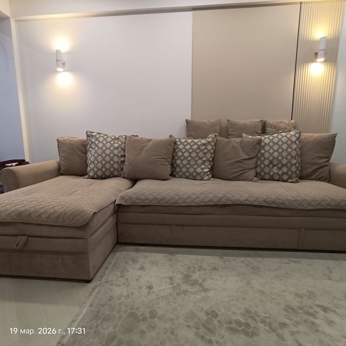 Продам диван угловой