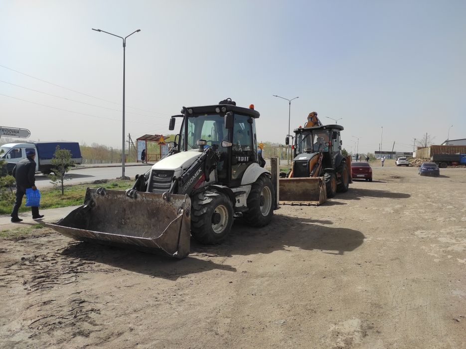 Услуги экскаватора-погрузчик ГИДРОМОЛОТ