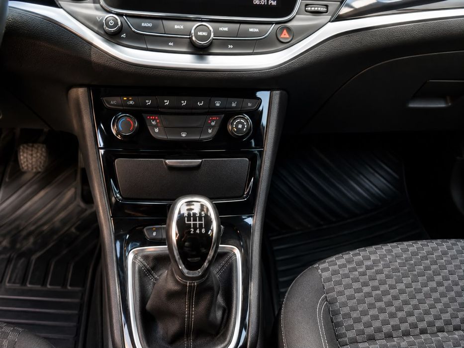Opel Astra k 1.6