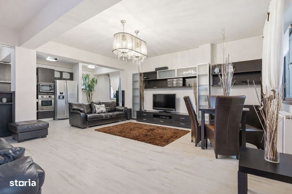 Penthouse Centru Civic Iași, Panoramă 360, Terasă 100 mp — fotografia 1