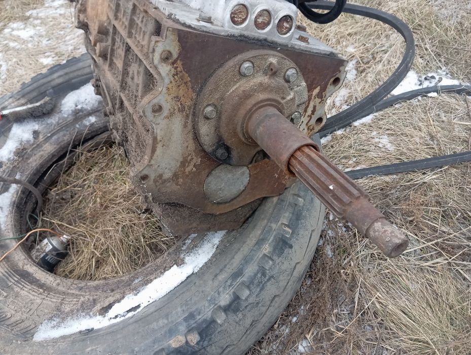 Продам коробку на зил