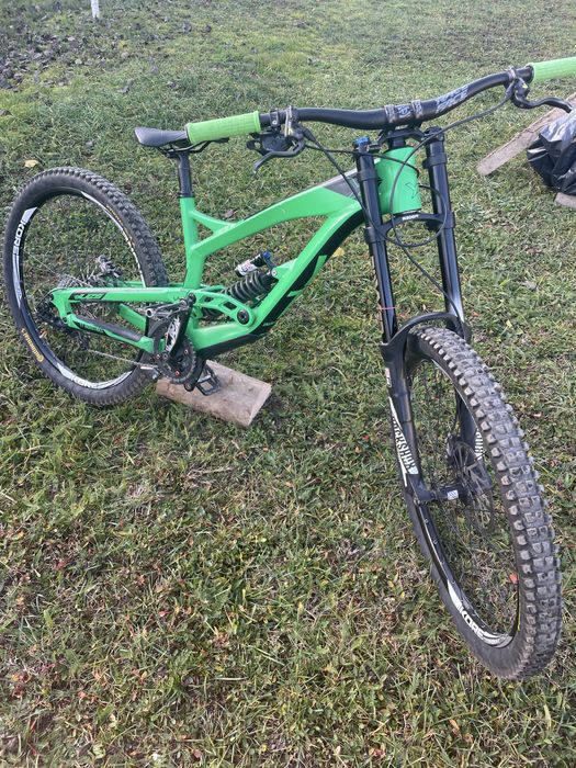 Vand yt tues downhill 2017