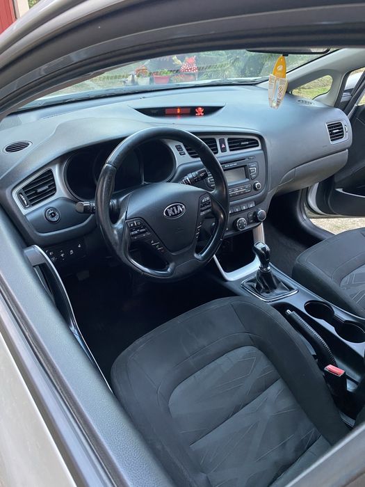 Kia cee’d 1.6 crdi 128cp