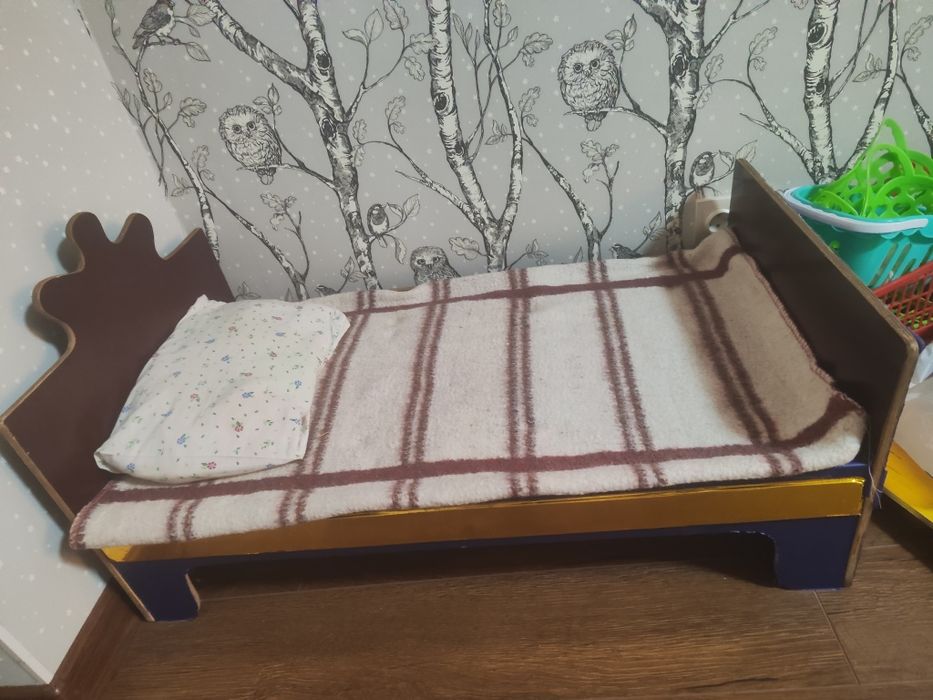 Продам детский стол